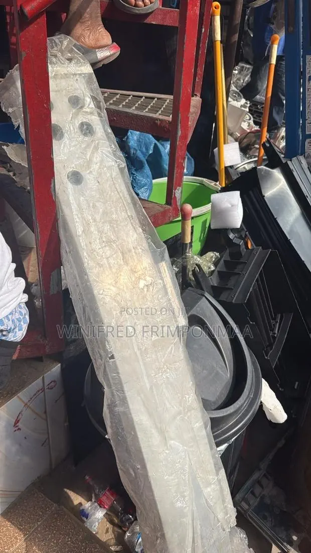 Toyota Toyota Highlander 2019,2020,2021,2022,2023 Reinforcement Bar · Photo 1