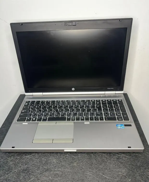 New Laptop HP EliteBook 8570P 8GB Intel Core i5 HDD 500GB · Photo 1