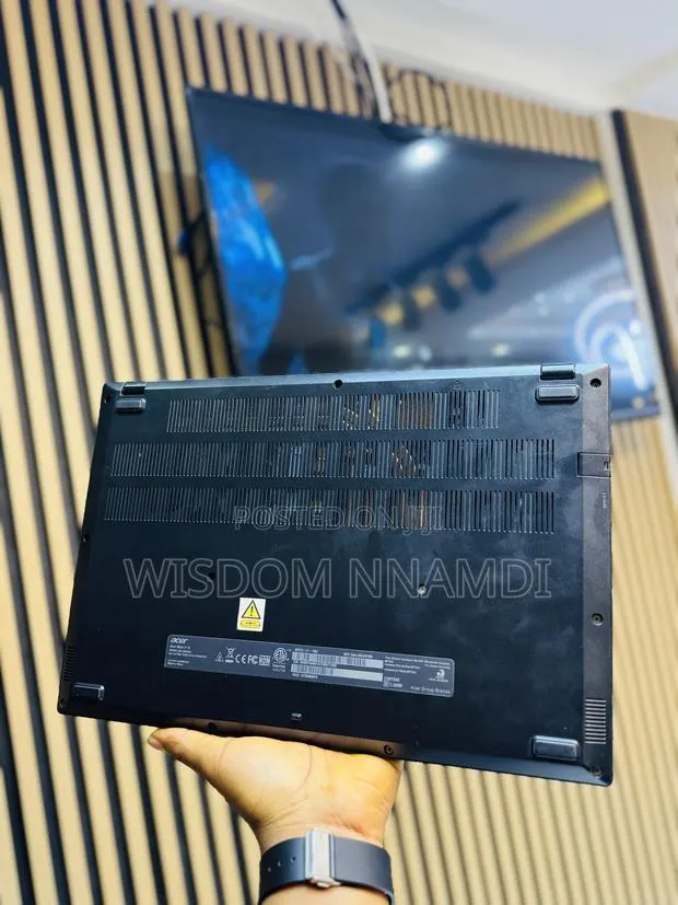 Laptop Acer Aspire V15 16GB Intel Core i7 SSD 512GB · Photo 1