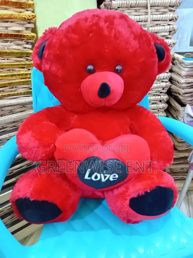 Red Love Teddy Bear · Photo 1