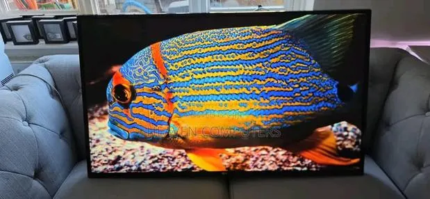 LG 50inches Smart TV · Photo 1