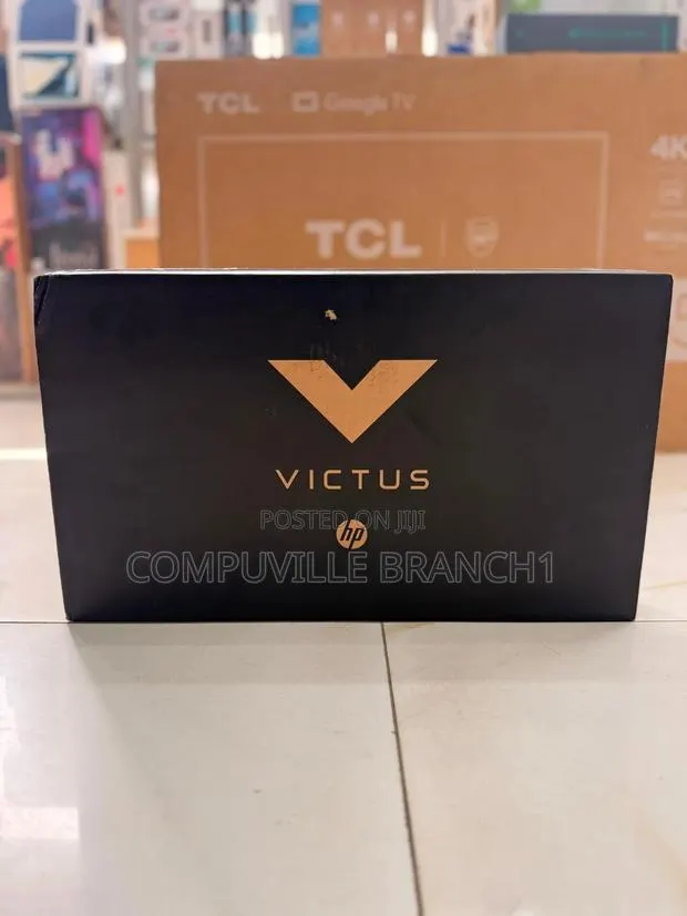 New Laptop HP Victus 15 16GB AMD Ryzen 7 SSD 512GB · Photo 1