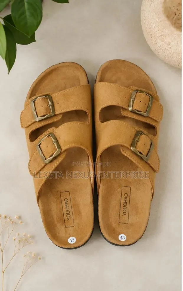 Brown Birkenstock Style Sandals/Slippers · Photo 1
