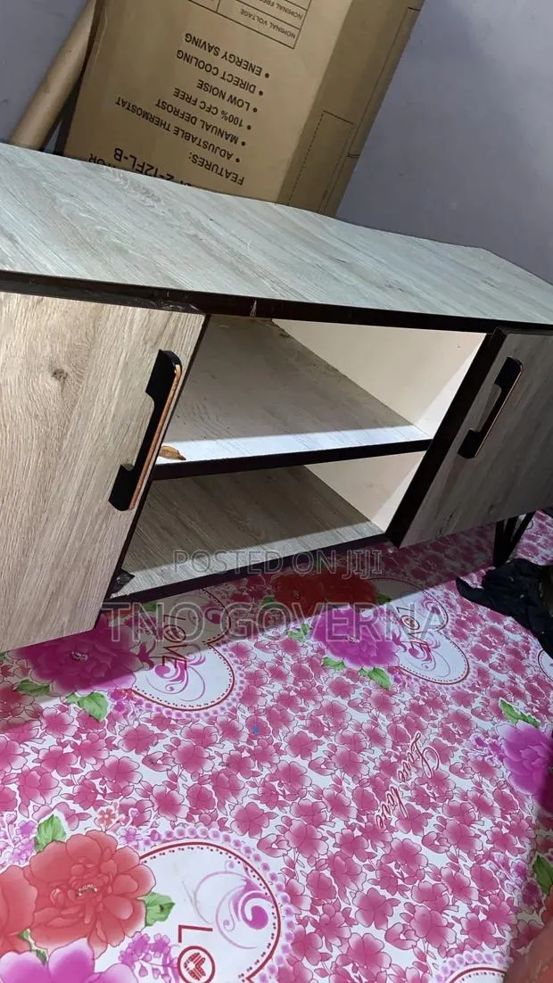 Used TV Stand · Photo 1