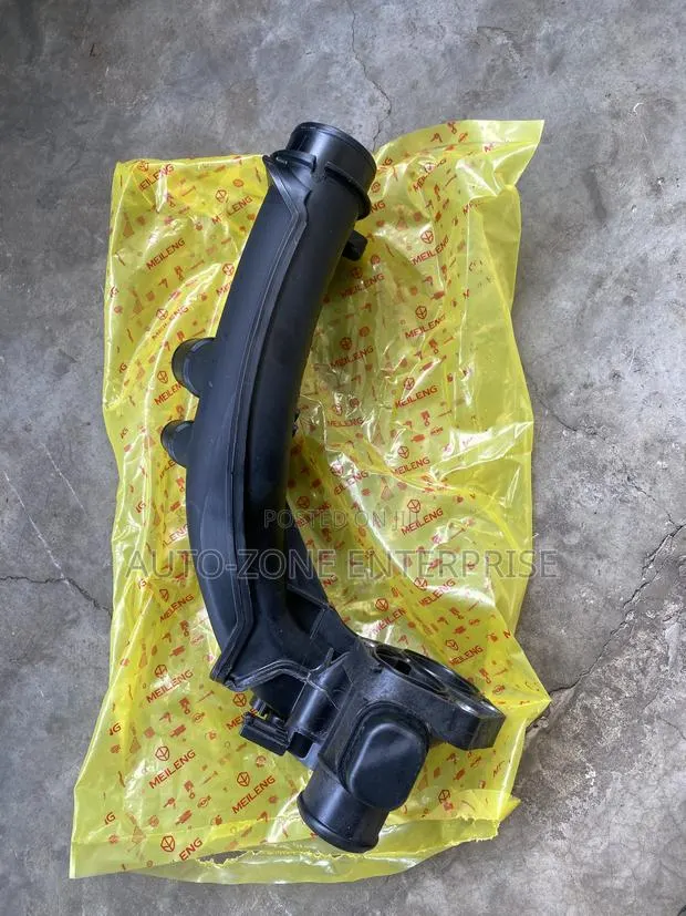 Honda Civic 2016-2021 Turbo Intercooler Hose/Intercooler Pipe · Photo 1