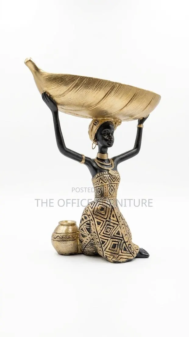 African Woman Figurine With Bowl · Photo 1
