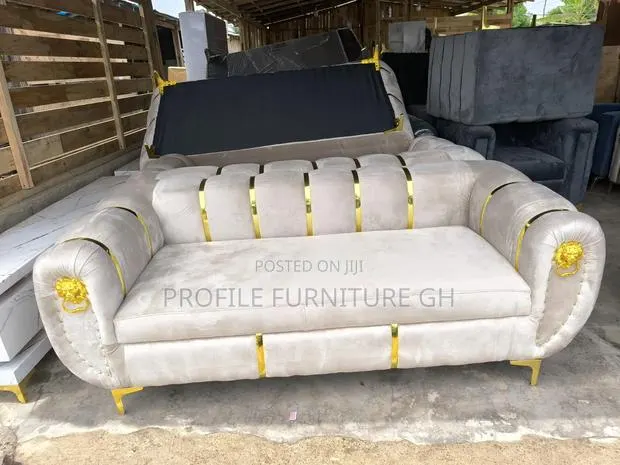 Flash Sell for This 3 in 1 Sofa · Photo 1