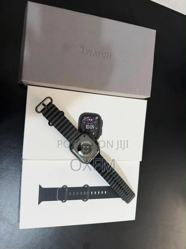 Apple Watch Ultra 3 · Photo 1