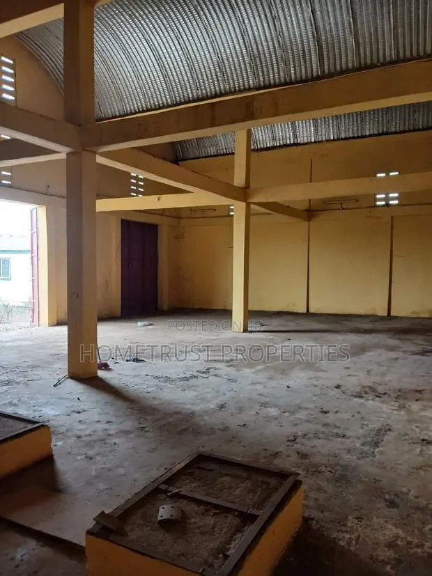 Warehouse for Rent at Weija Broadcasting · Photo 4