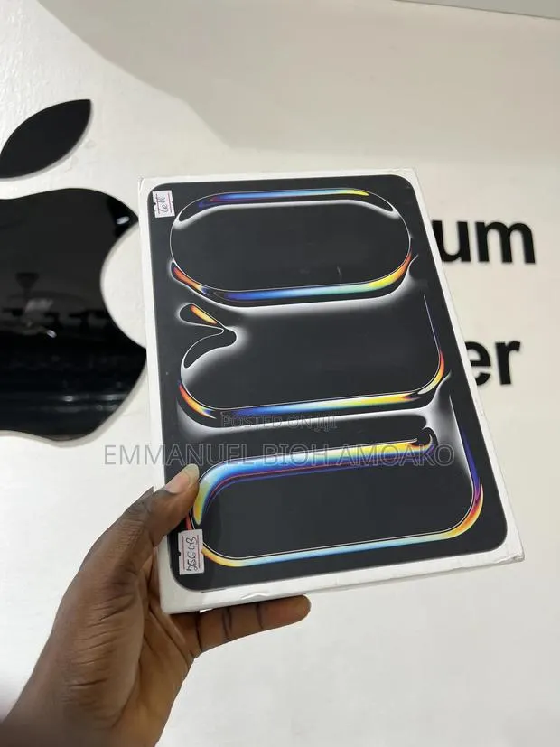 New Apple iPad Pro 11 (2025) 256 GB Black · Photo 1
