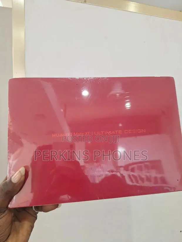 New Huawei Mate XT Ultimate Design 512 GB Pink · Photo 1
