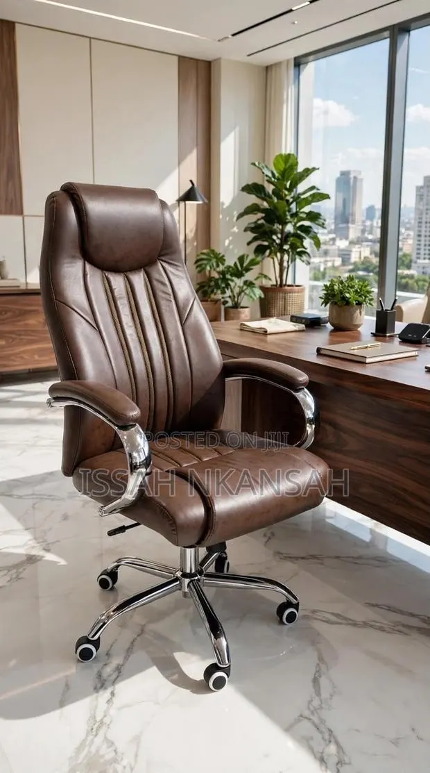 Posture Execute Office Chair · Photo 1