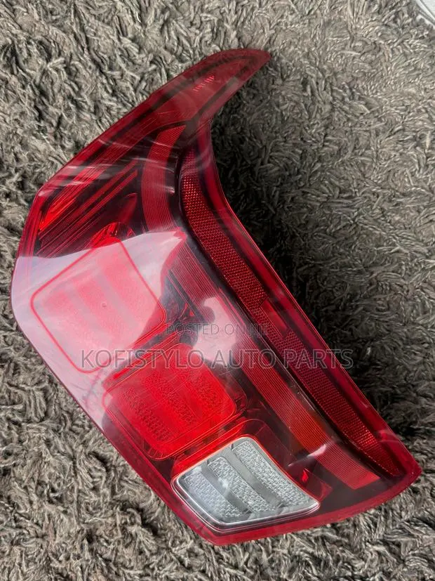 Hyundai Palisade Taillight · Photo 1