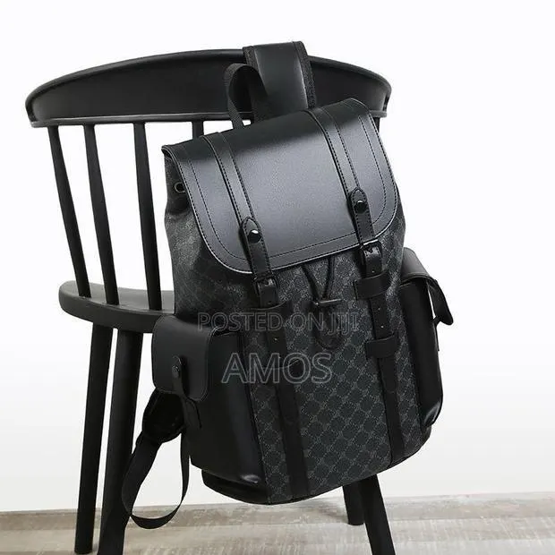 School Backpack · Photo 1