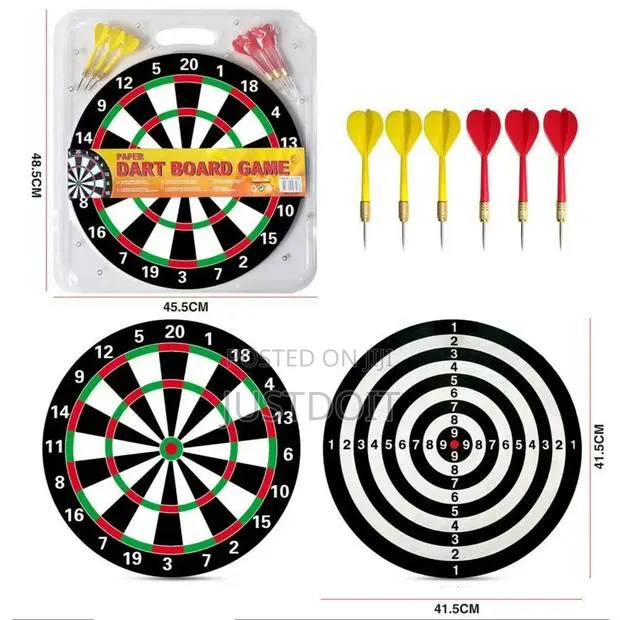 Classic Dart Board Set With 6 Darts · Photo 1