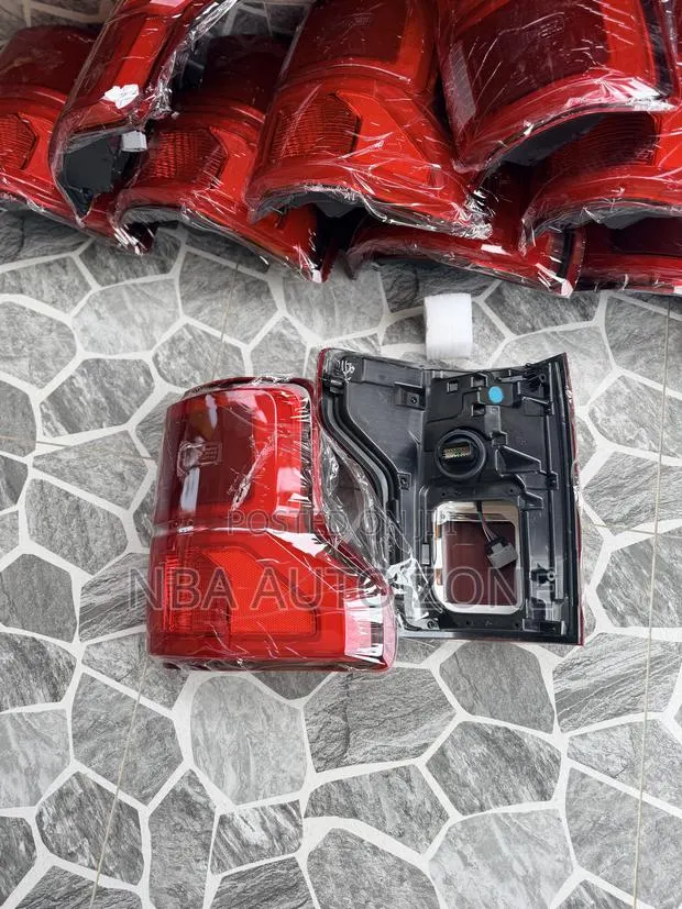 Ford F-150 2016-20 Led Tail Light (Pair or One Side) · Photo 1