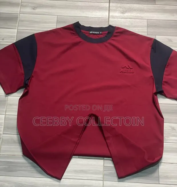 Super Cotton Round Neck T-Shirt Available in Different Colors · Photo 1