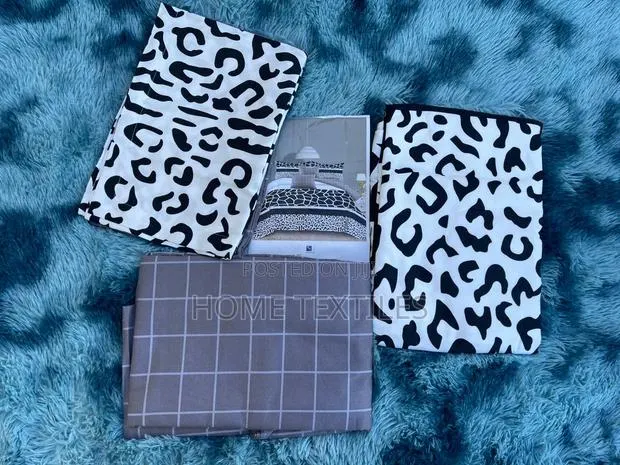 King Sized 6 Pieces Bedsheets · Photo 1