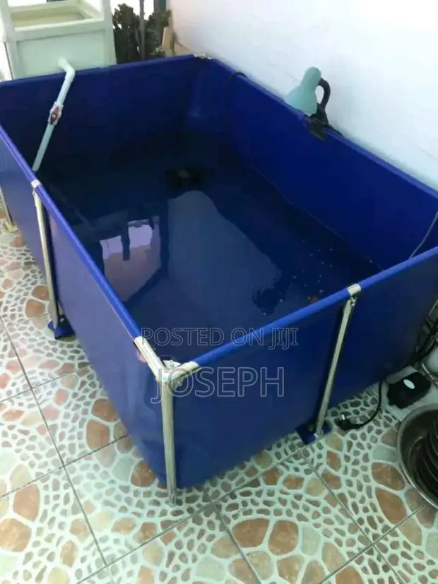 Catfish Tarpaulin Tank 5ft by 5ft · Photo 1