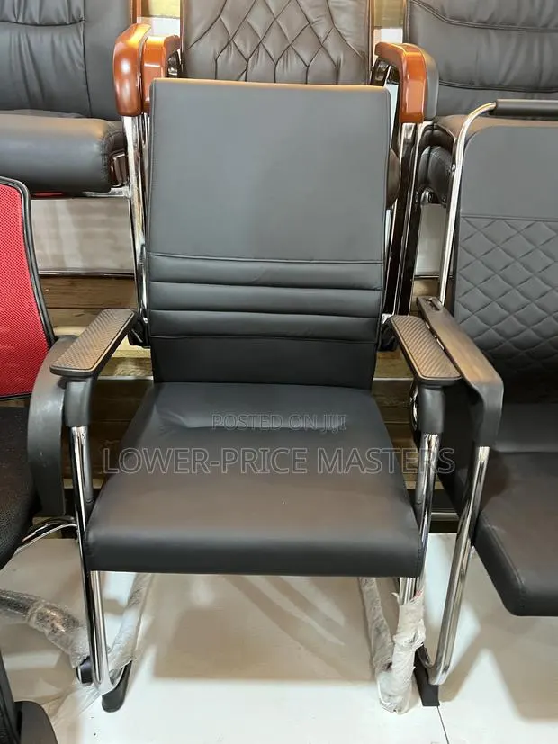 Office Church / Conference Chair · Photo 1