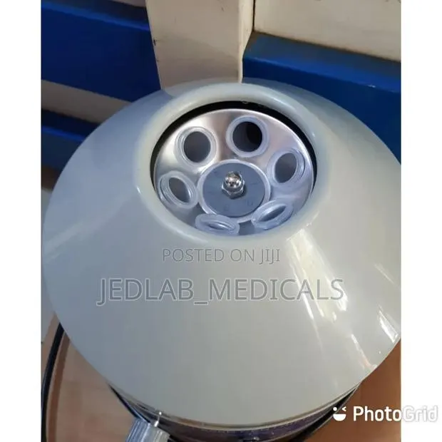 6 Bucket Centrifuge Manual · Photo 1