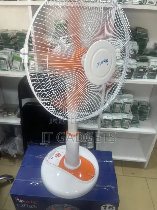 Fsudz 16" Rechargeable AC/DC Fan + Solar Panel (FZ-001) · Photo 2