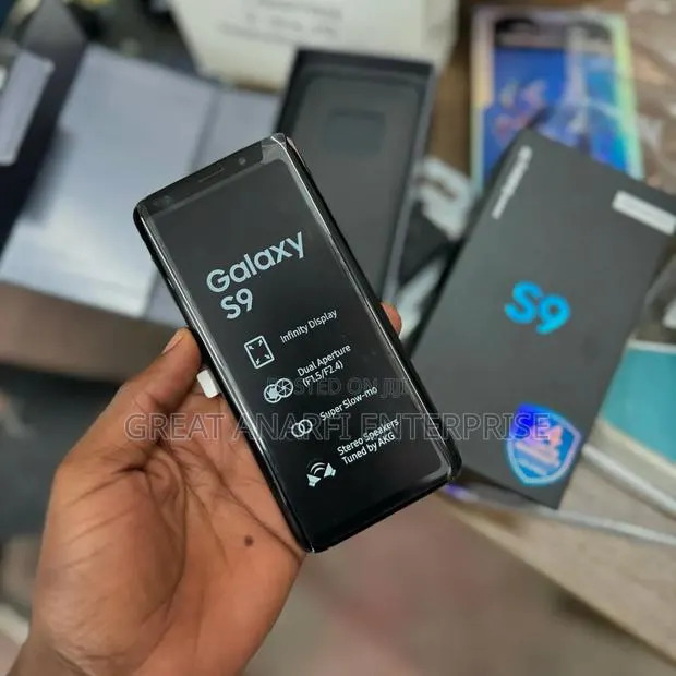 New Samsung Galaxy S9 64 GB Black · Photo 1