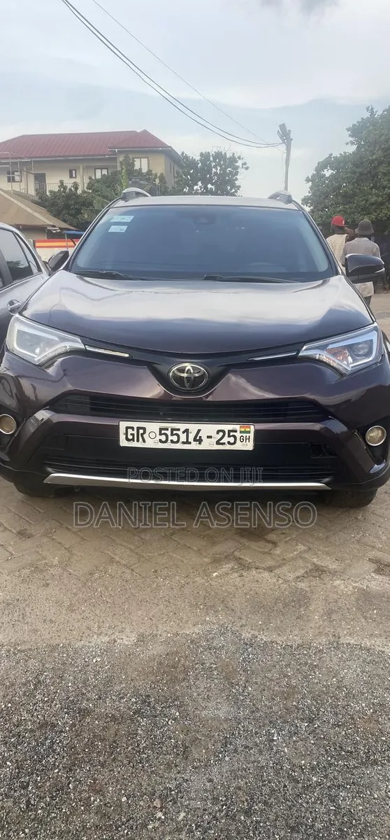 Toyota RAV4 2017 · Photo 1