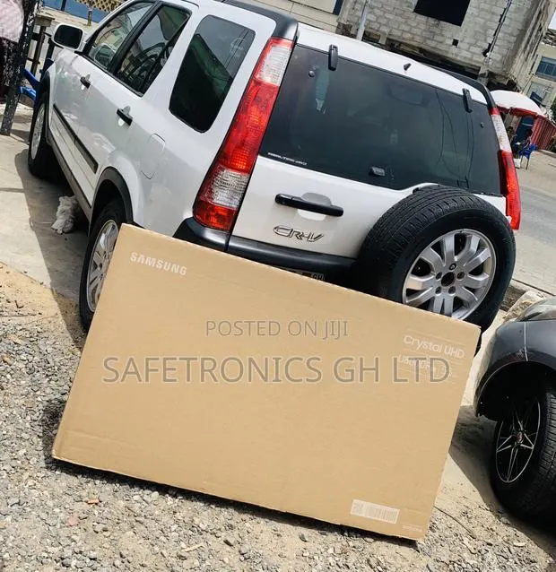 Get Slim Design Samsung 55" Crystal Uhd Tv (Model: 55u8072f · Photo 1