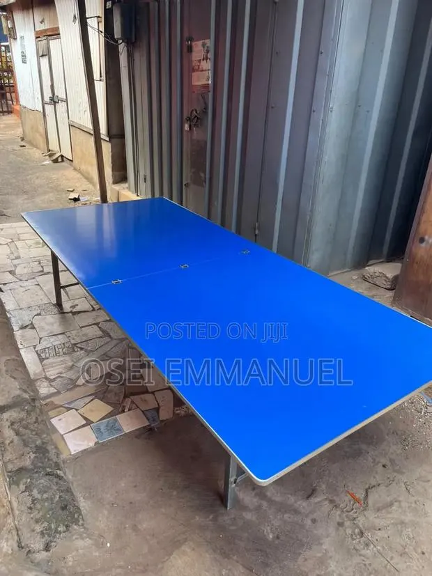 Tennis Table With Marine Board · Photo 1