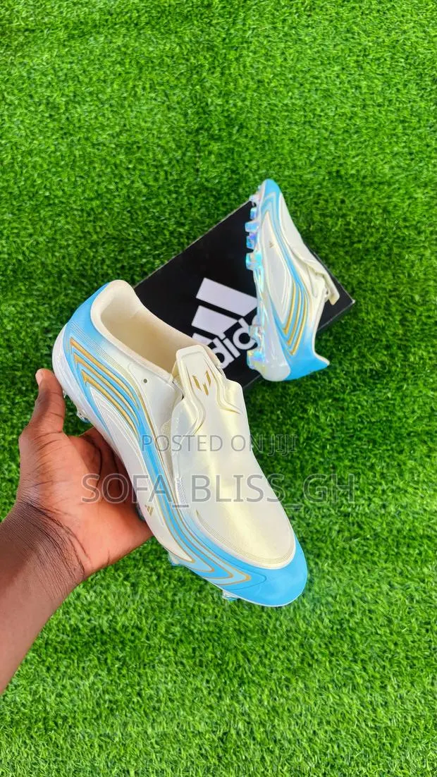 Messi Signature F50 Cleats · Photo 1