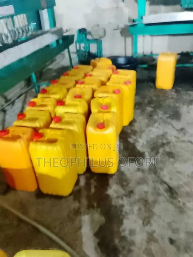 Palm Oil For Soap Making · Photo 1