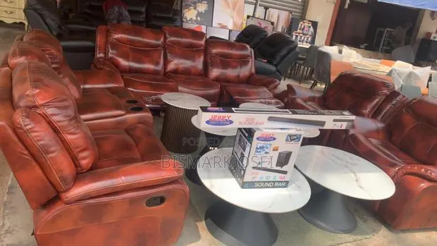 Automatic Recliner Sofa Set · Photo 1