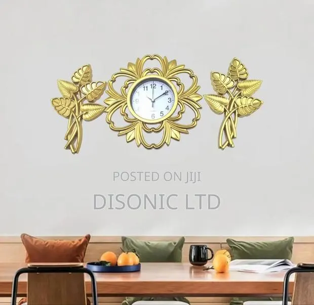 3 Pieces Wall Clock · Photo 1