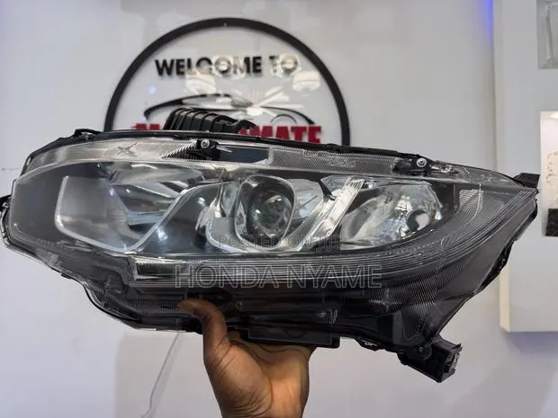 Civic 2016 - 2021 Headlight · Photo 1