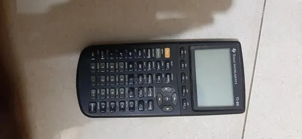 Texas Instruments TI 86 · Photo 1