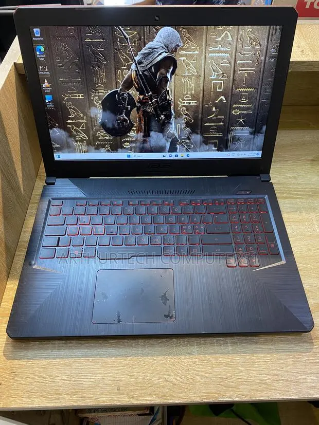 Laptop Asus TUF Gaming FX504 16GB Nvidia HDD+SSD 1T · Photo 1