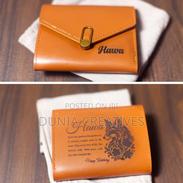 Customised Wallet for Women · Photo 1