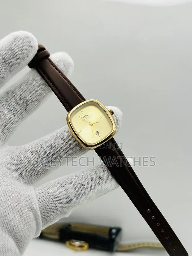 Elegant Dw Leather Watches for Ladies · Photo 1
