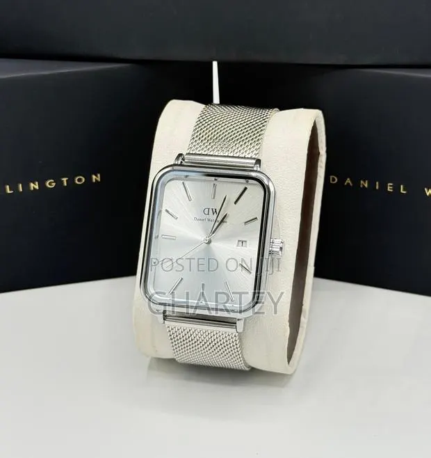 Rectangular Stainless Dial Mesh Strap Daniel Wellington Unisex Watch · Photo 1