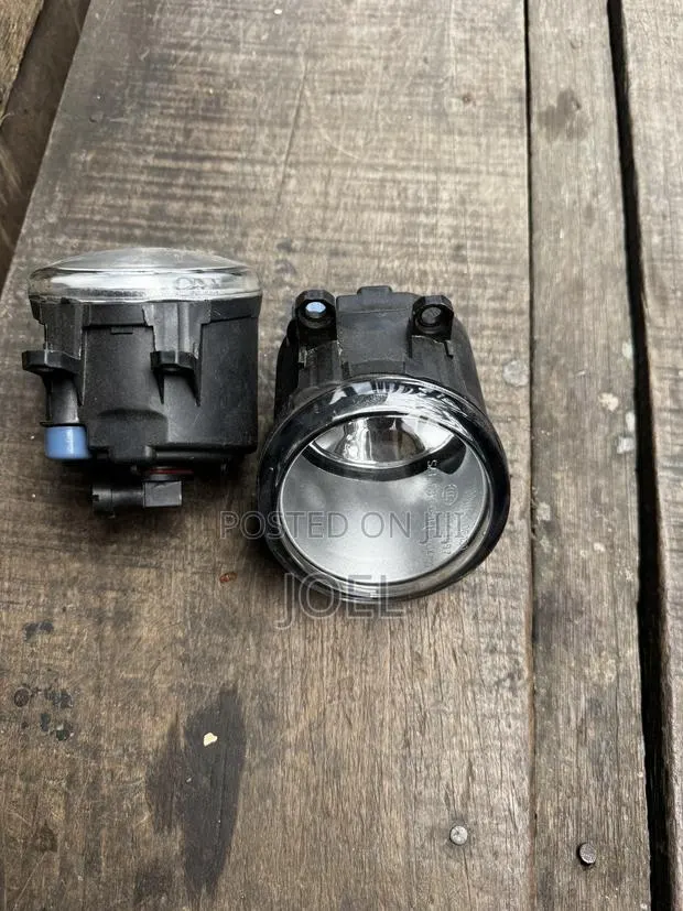 Toyota Corolla 2009 Fog Light · Photo 1