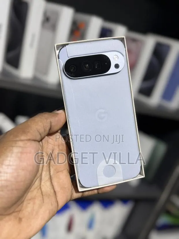 New Google Pixel 10 Pro XL 256 GB Blue · Photo 1