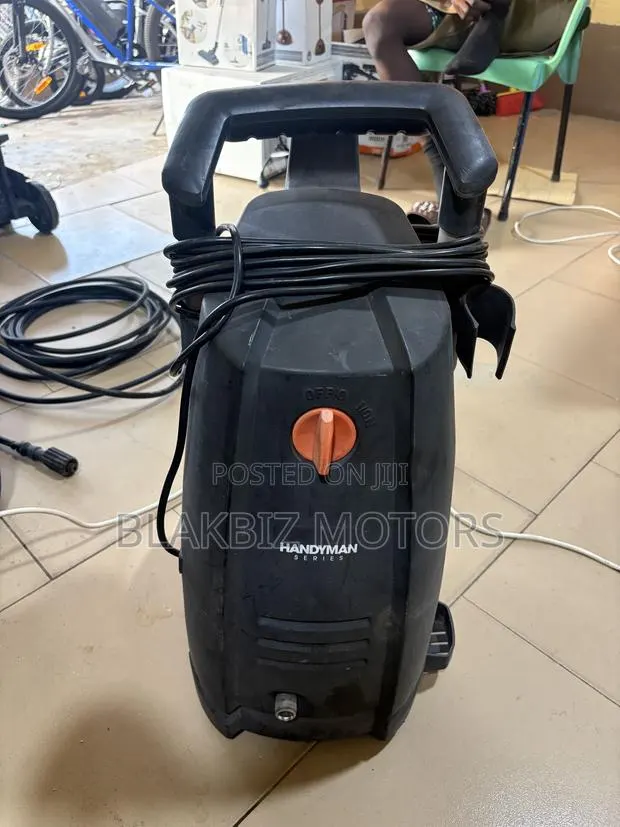 Work Hero 1600w Pressure Washer · Photo 1