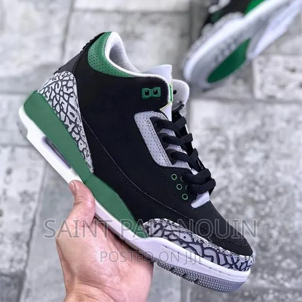 Air Jordan 3 · Photo 1