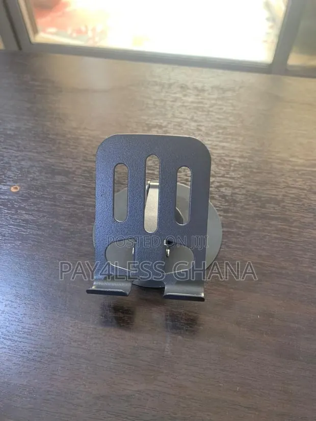 Desktop Phone Holder · Photo 1