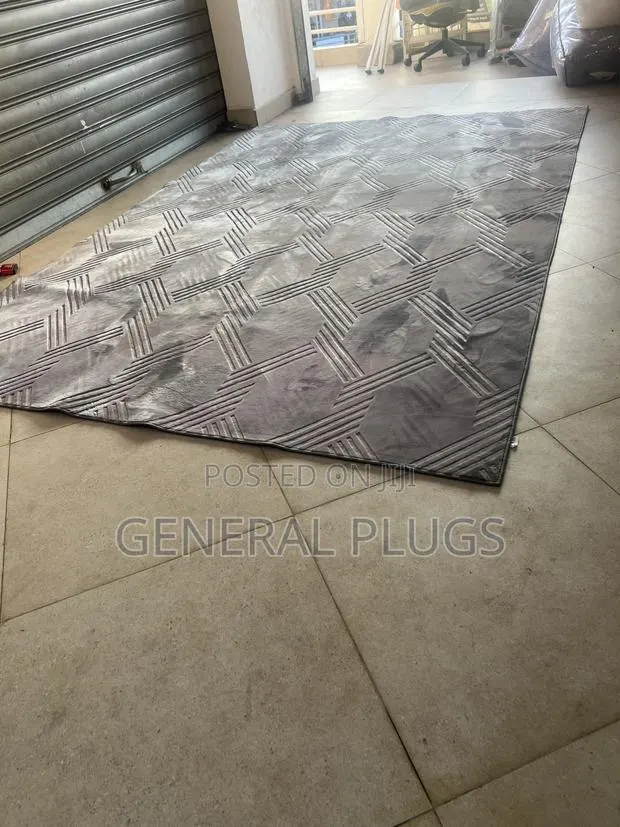Luxury Designed to Impress;fluffy Fur Carpet Biggest Size 200x300cm · Photo 1
