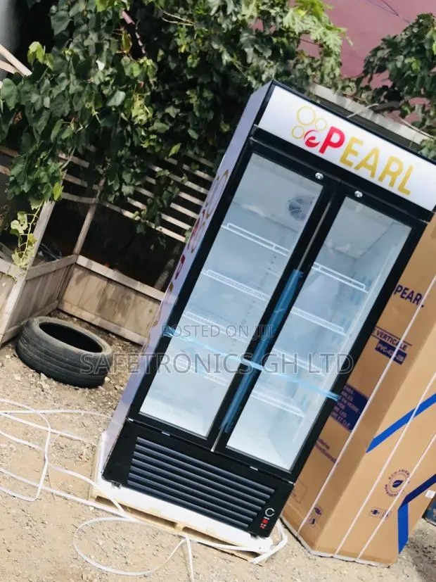 Correct Pearl Display 2 Doors Glass PVC-622 New Fridge · Photo 1