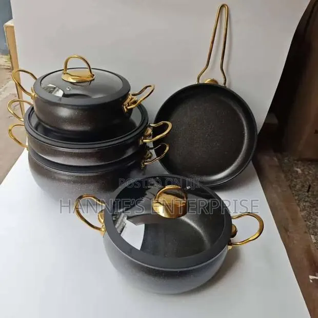 Non-Stick Cookware Set · Photo 1