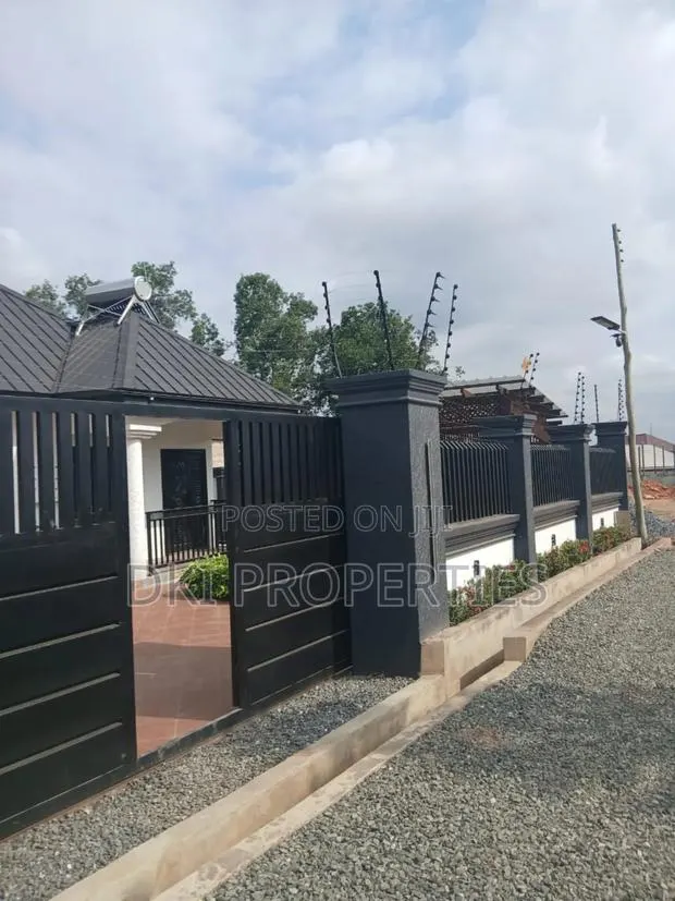 Furnished 2bdrm House in Dki Properties, Malejor for sale · Photo 1
