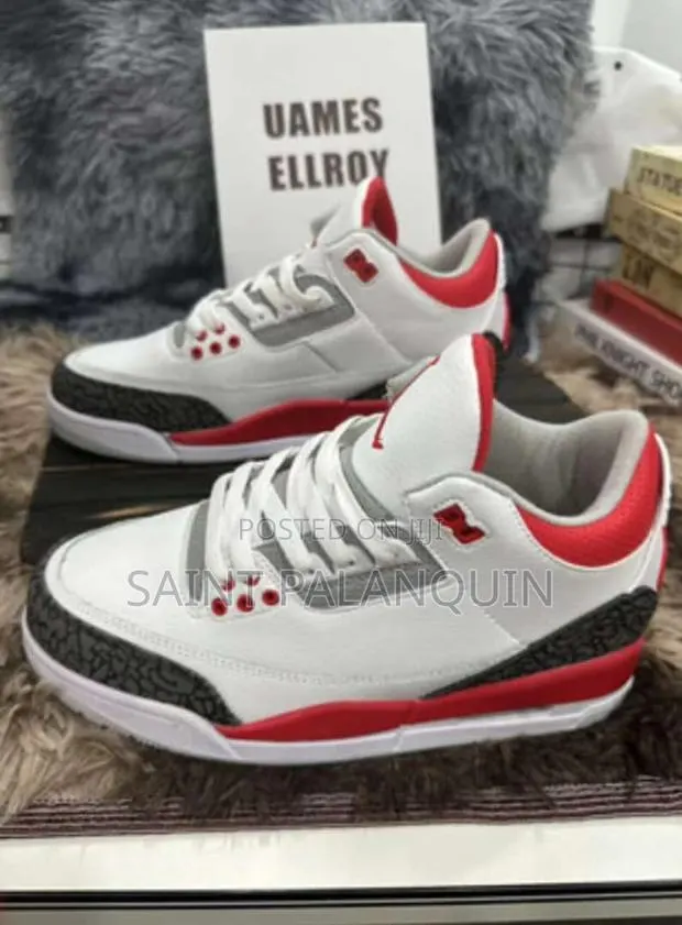 Jordan 3 Retro · Photo 1